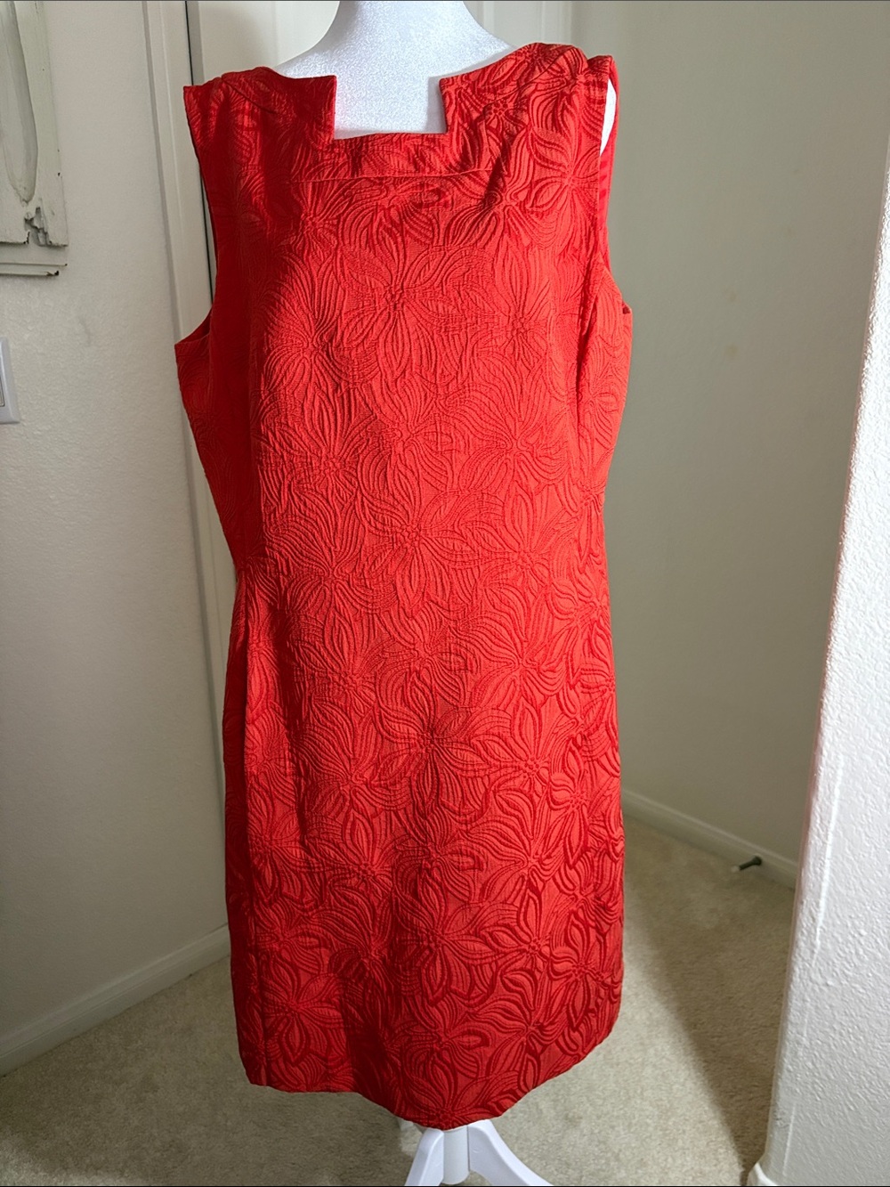 Jones Wear Red Textured Asymmetrical Shift Dress